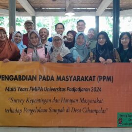 Edukasi  Pengelolaan Sampah, Dosen Ilmu Aktuaria Universitas Padjadjaran Melakukan Pengabdian kepada Masyarakat di Cihampelas Bandung